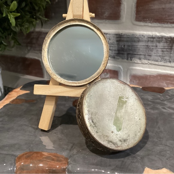 🔵 Vintage - Ornate Silver Plated - Mirrored Lid Trinket Box - Est. 70 years old - Picture 9 of 15